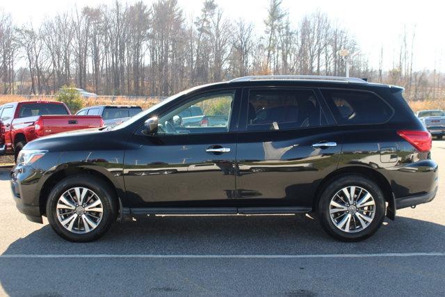 used 2020 Nissan Pathfinder car, priced at $18,000