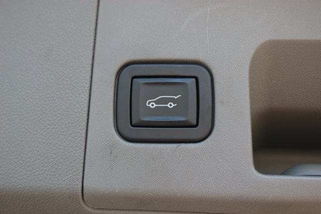 used 2018 Cadillac XT5 car, priced at $18,500