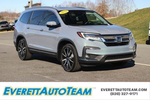 used 2022 Honda Pilot car, priced at $33,000