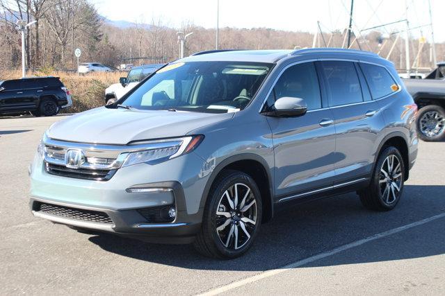 used 2022 Honda Pilot car, priced at $33,000