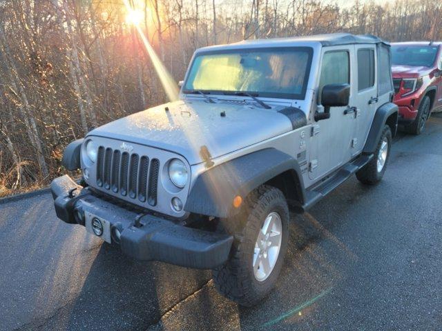 used 2014 Jeep Wrangler Unlimited car, priced at $15,500