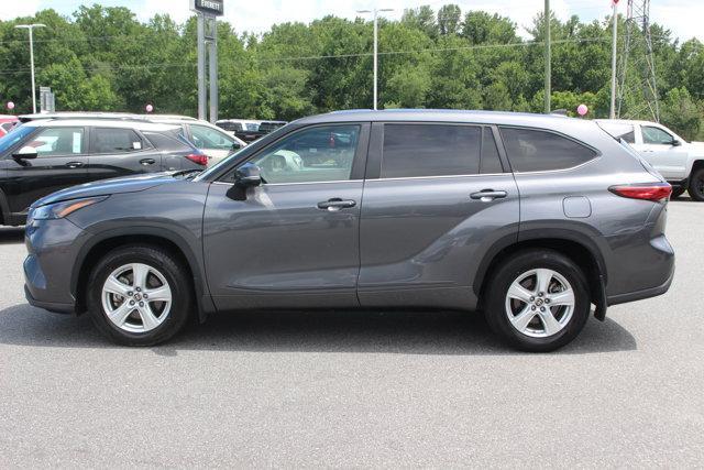 used 2023 Toyota Highlander car, priced at $31,500