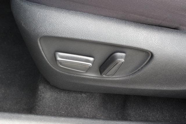 used 2023 Toyota Highlander car, priced at $31,500