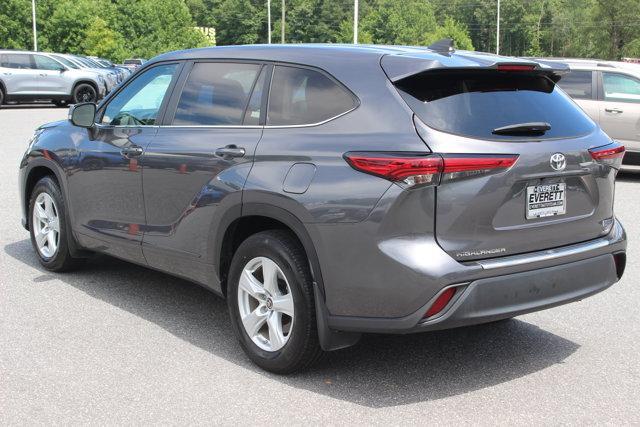 used 2023 Toyota Highlander car, priced at $31,500