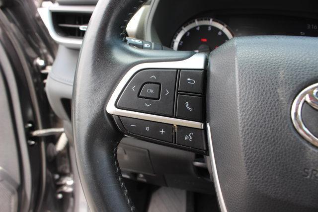 used 2023 Toyota Highlander car, priced at $31,500