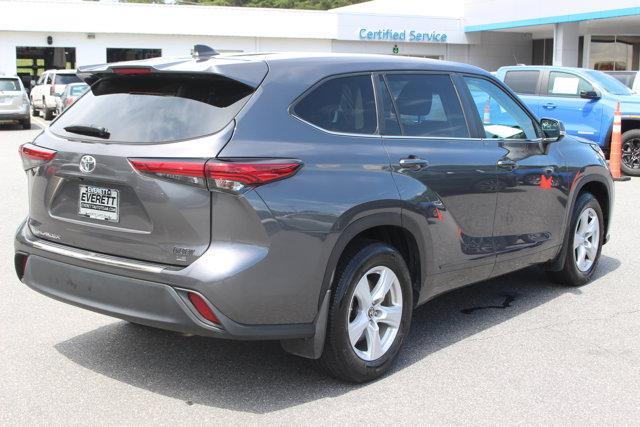 used 2023 Toyota Highlander car, priced at $31,500