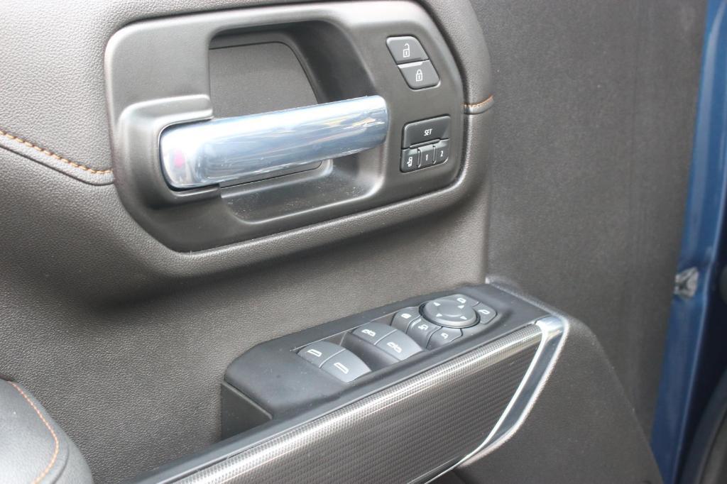 used 2022 GMC Sierra 2500 car, priced at $62,500