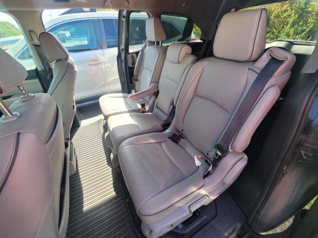 used 2023 Honda Odyssey car, priced at $40,500