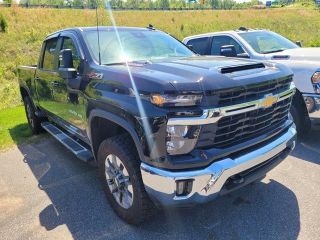 used 2024 Chevrolet Silverado 2500 car, priced at $62,000