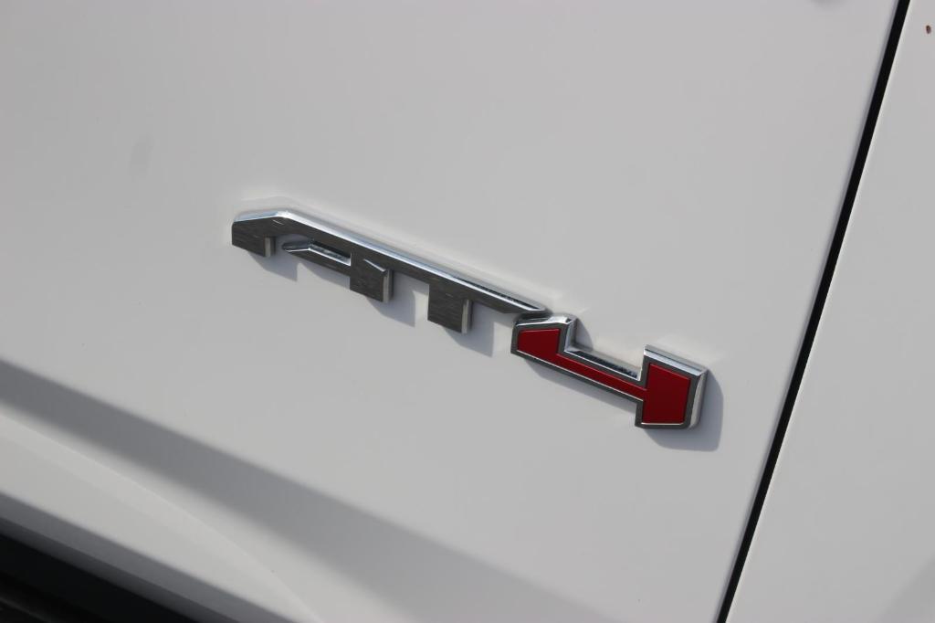 used 2024 GMC Yukon XL car, priced at $70,000