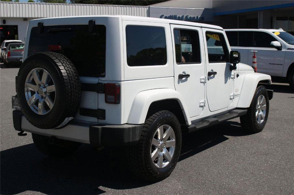 used 2015 Jeep Wrangler Unlimited car, priced at $20,500