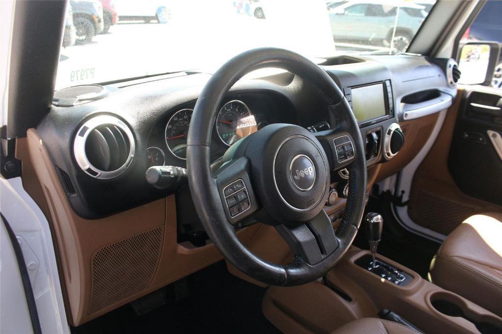 used 2015 Jeep Wrangler Unlimited car, priced at $20,500