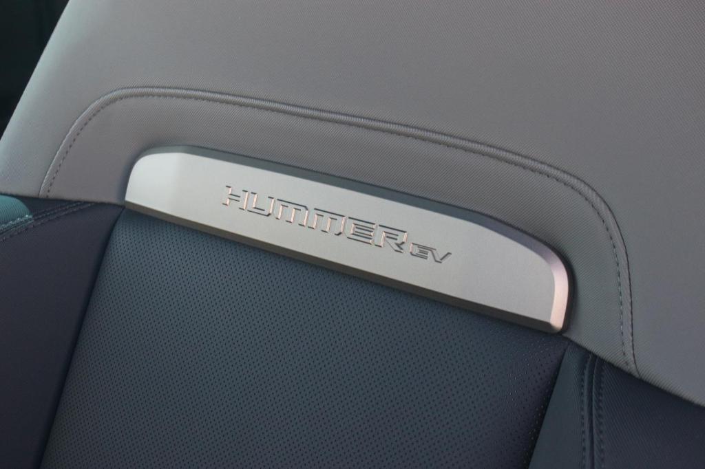 new 2024 GMC HUMMER EV SUV car, priced at $99,415