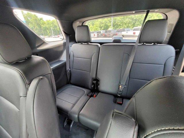 used 2023 Chevrolet Traverse car, priced at $33,000