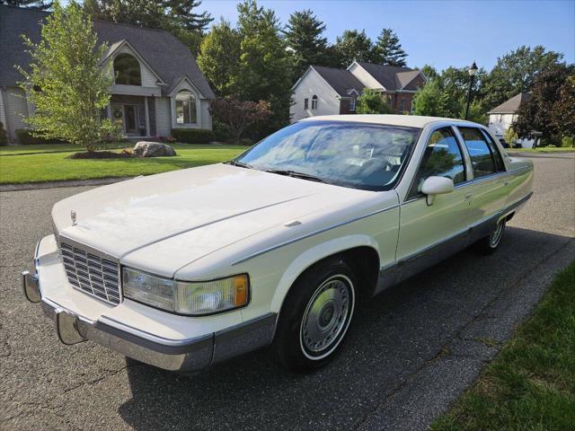 used 1993 Cadillac Fleetwood car, priced at $14,995