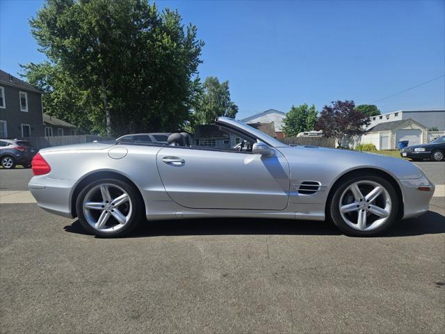 used 2006 Mercedes-Benz SL-Class car, priced at $14,995