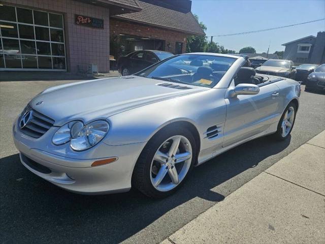 used 2006 Mercedes-Benz SL-Class car, priced at $14,995