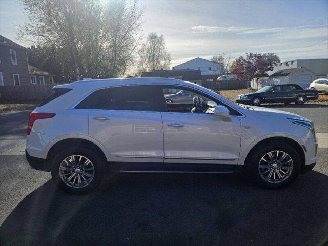 used 2018 Cadillac XT5 car, priced at $19,995