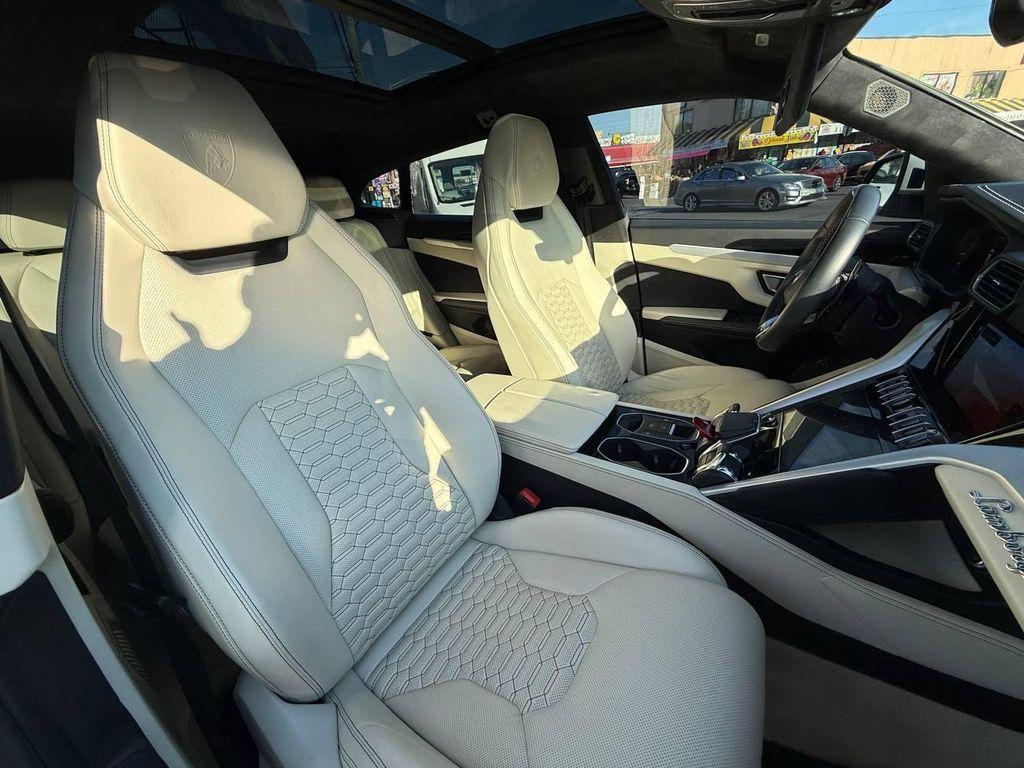 used 2020 Lamborghini Urus car