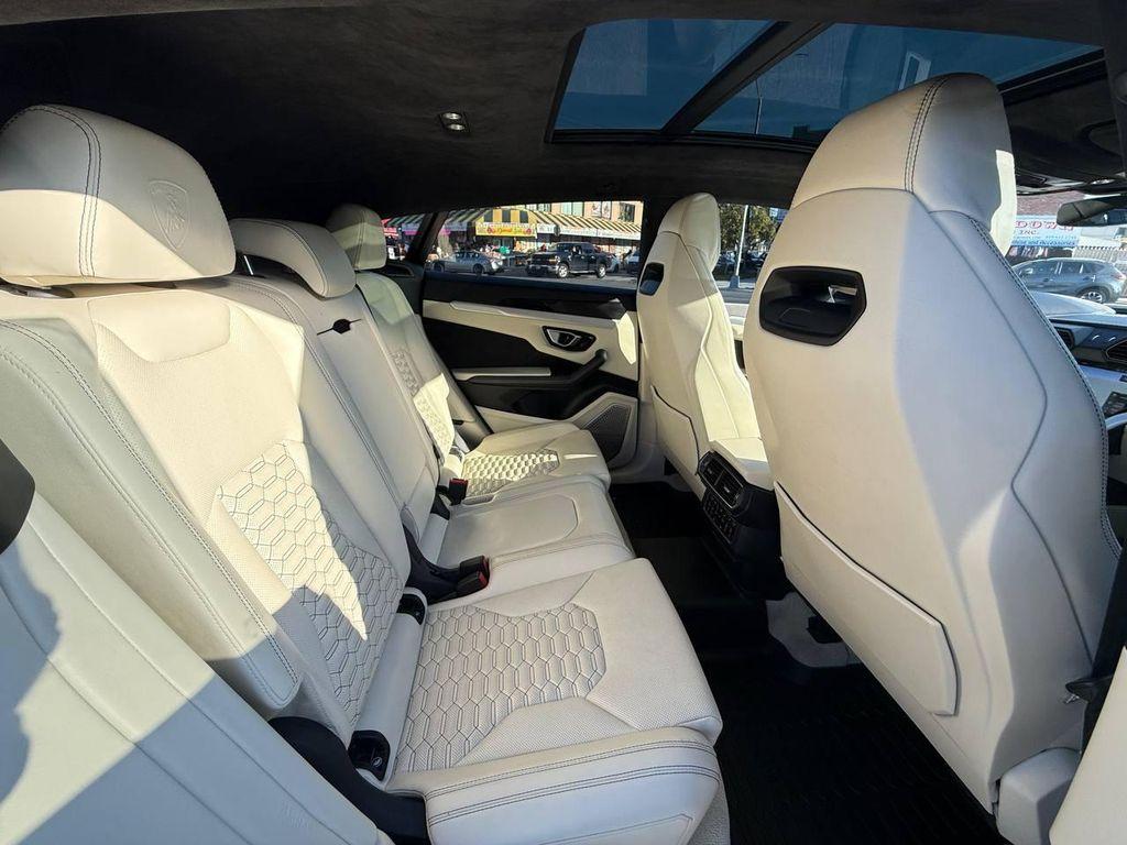 used 2020 Lamborghini Urus car