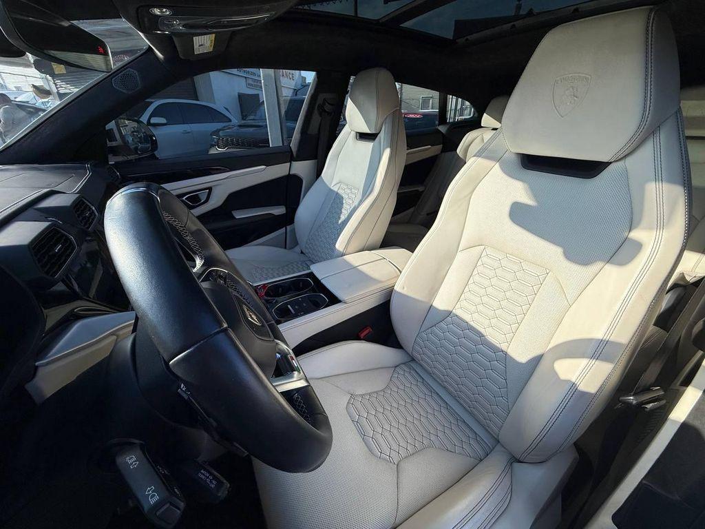 used 2020 Lamborghini Urus car