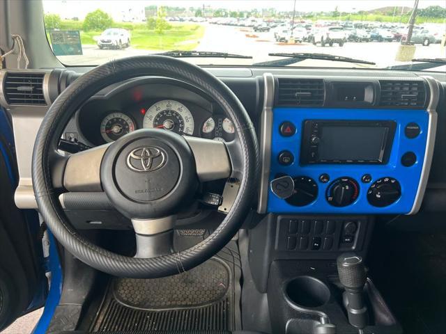 used 2007 Toyota FJ Cruiser car, priced at $14,500