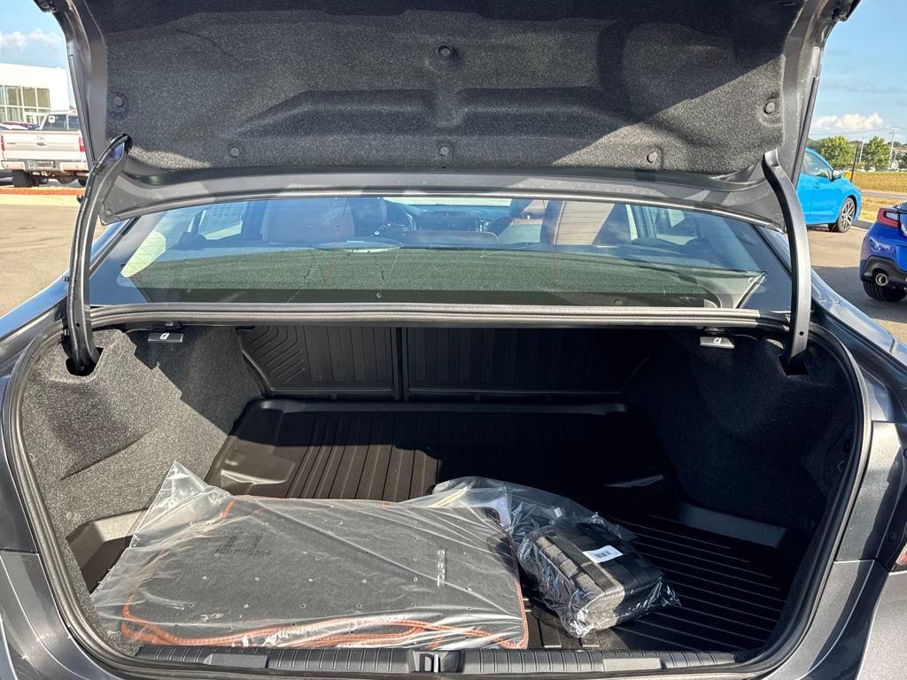 new 2025 Subaru Legacy car, priced at $40,000