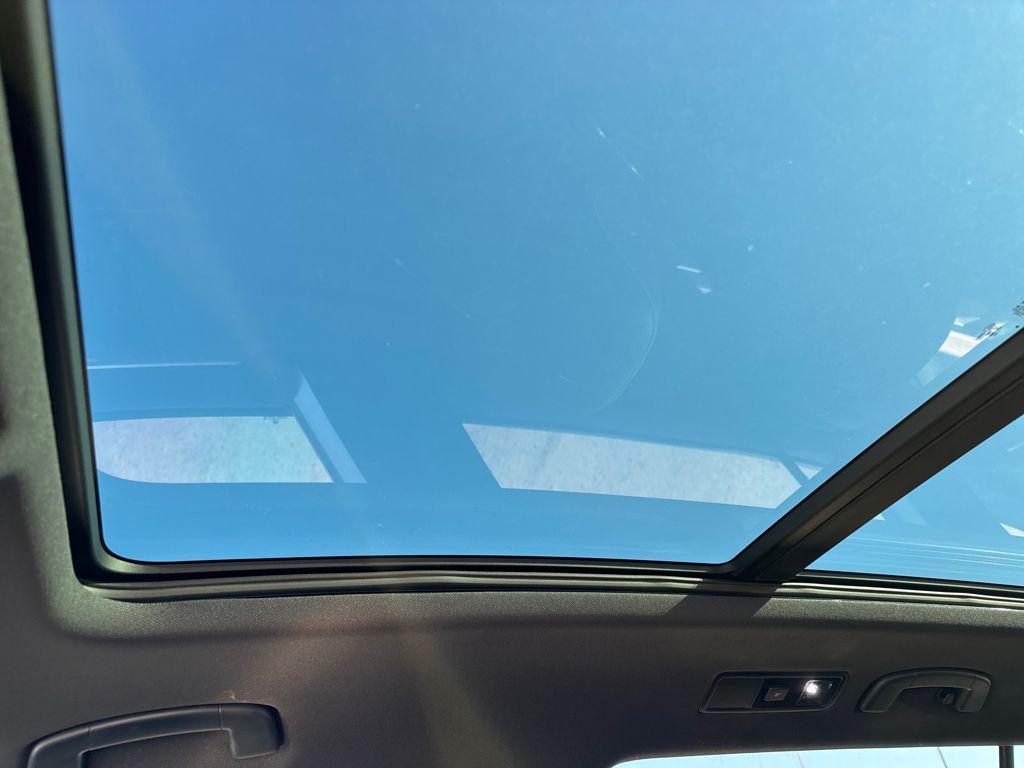 used 2023 Volkswagen Tiguan car, priced at $21,991