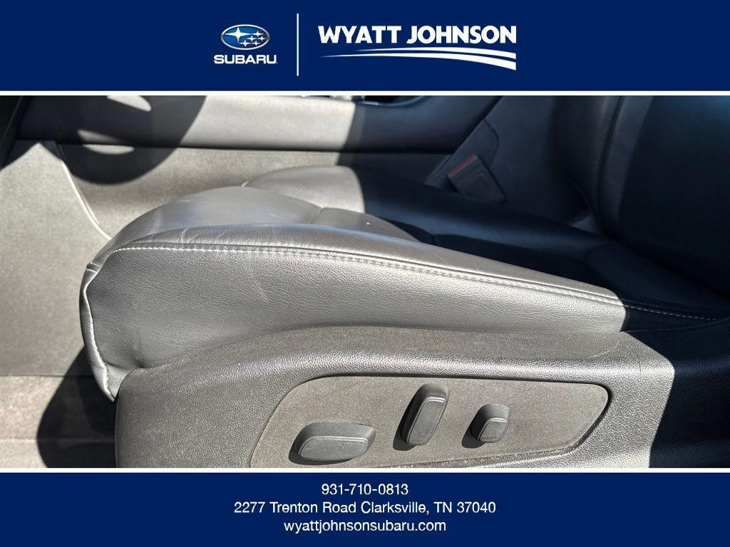 used 2023 Cadillac XT4 car, priced at $25,410