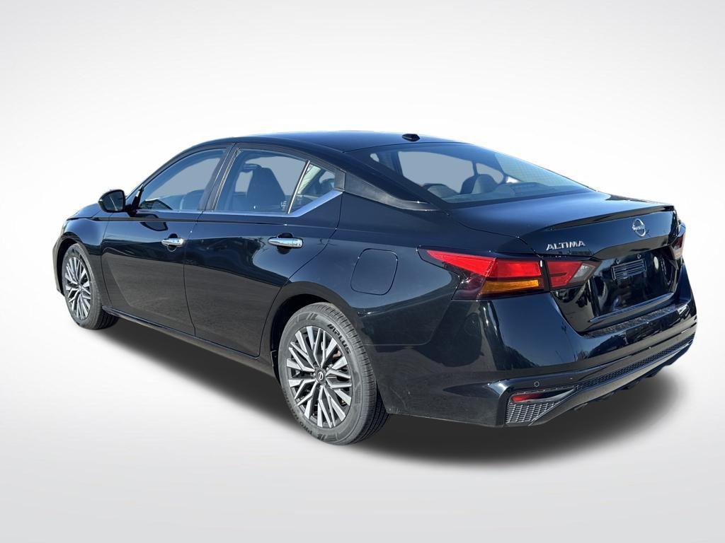 used 2023 Nissan Altima car, priced at $18,309