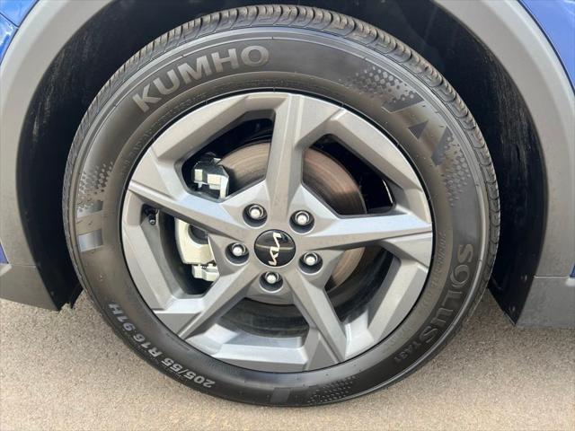 used 2025 Kia K4 car, priced at $22,616