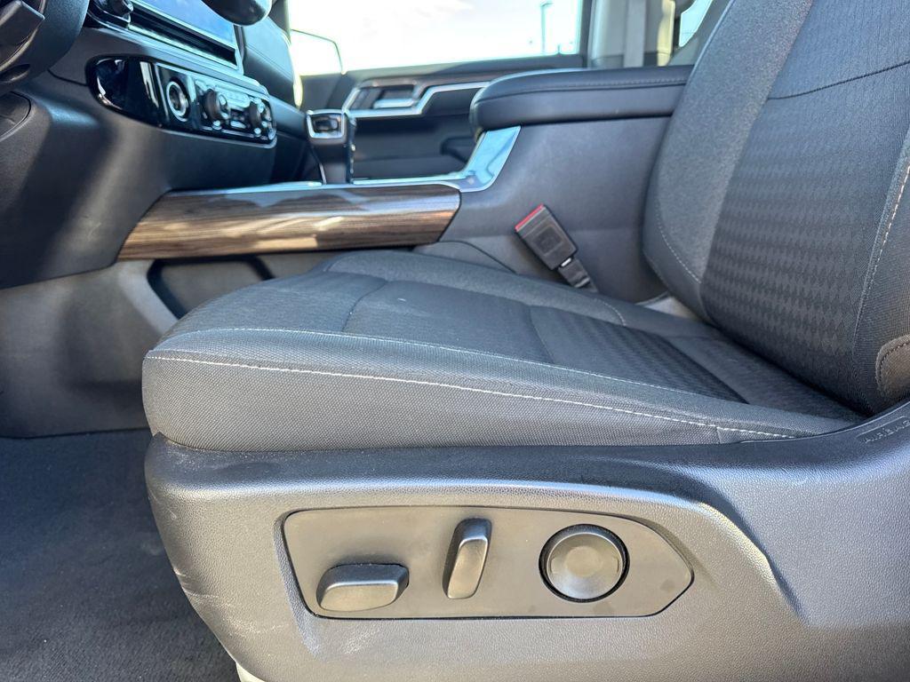 used 2022 Chevrolet Silverado 1500 car, priced at $34,952