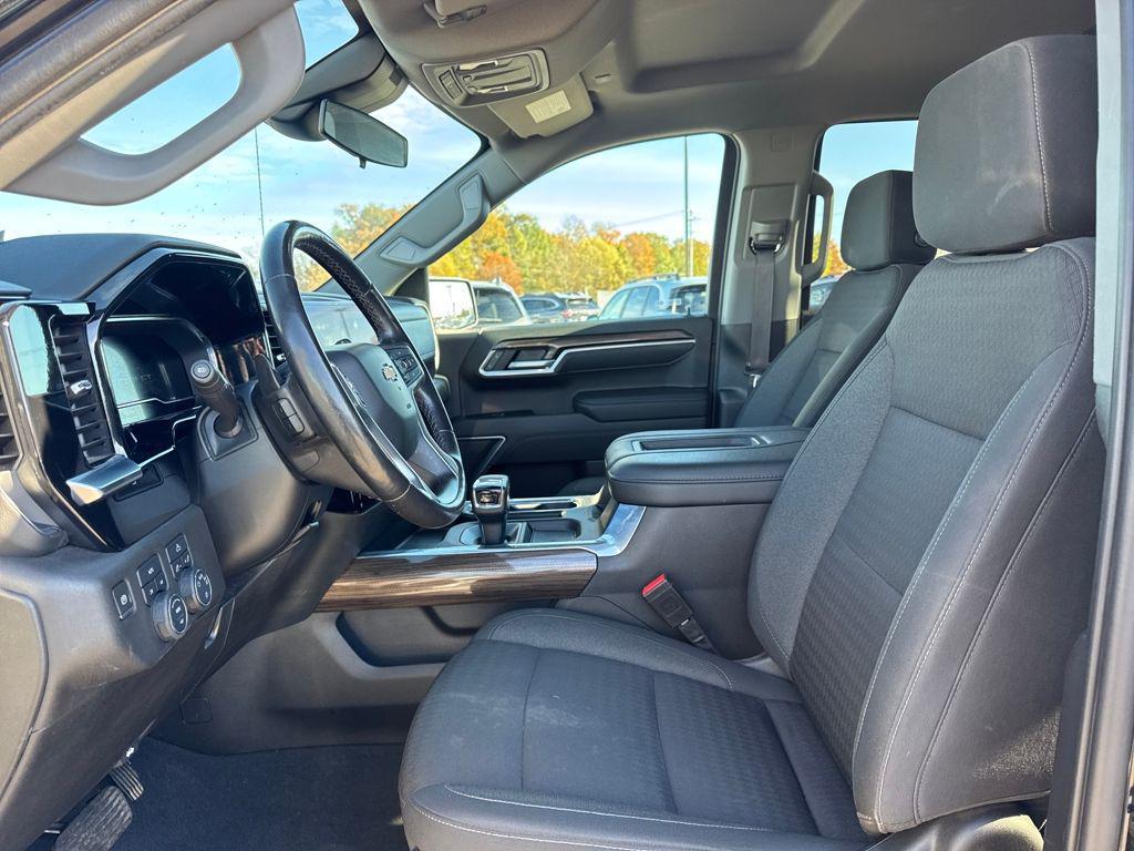 used 2022 Chevrolet Silverado 1500 car, priced at $34,952