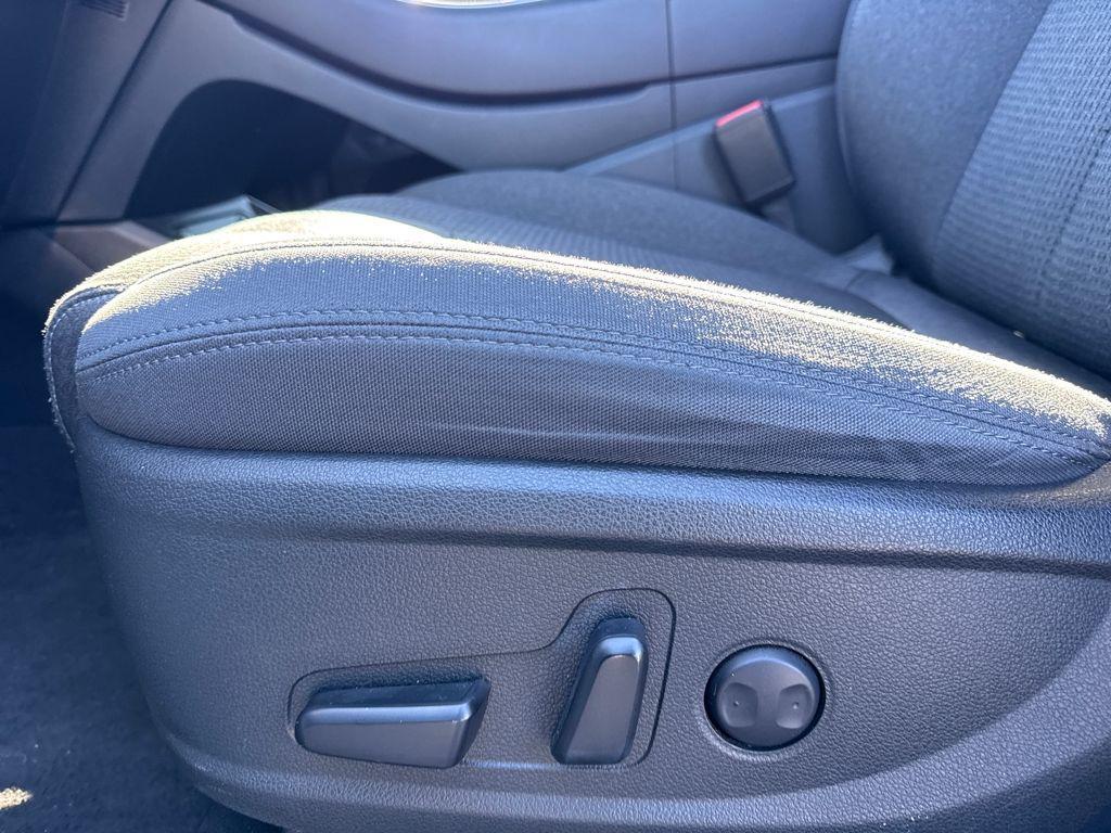 used 2023 Hyundai Santa Fe car, priced at $20,786