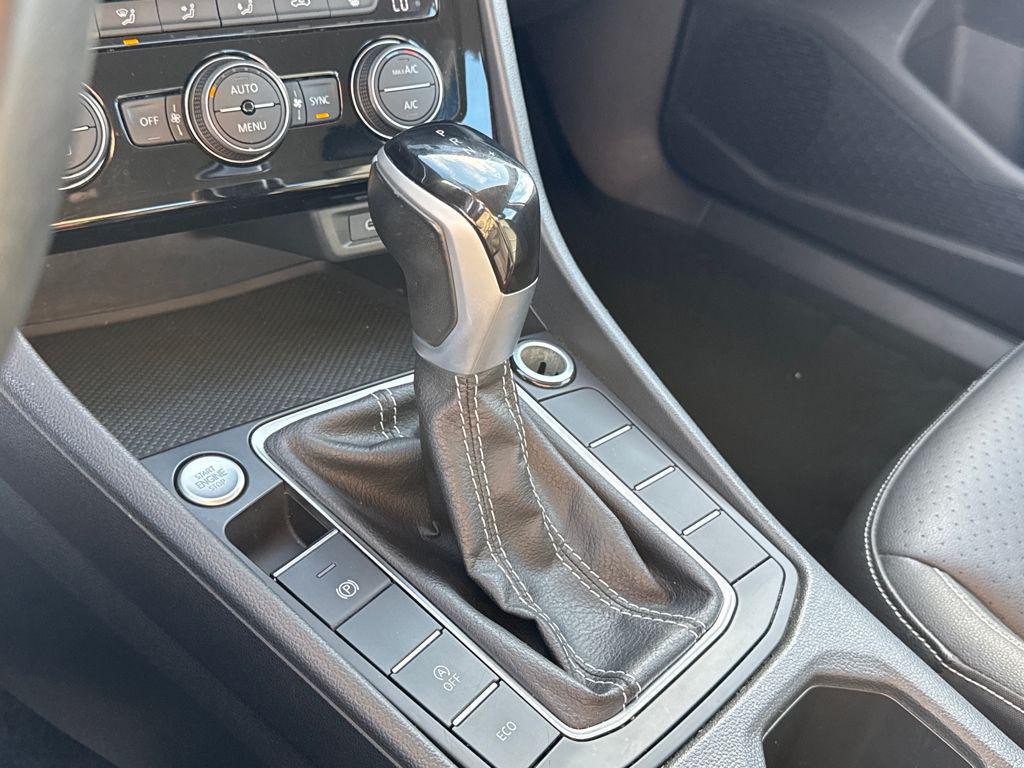 used 2024 Volkswagen Jetta car, priced at $18,627