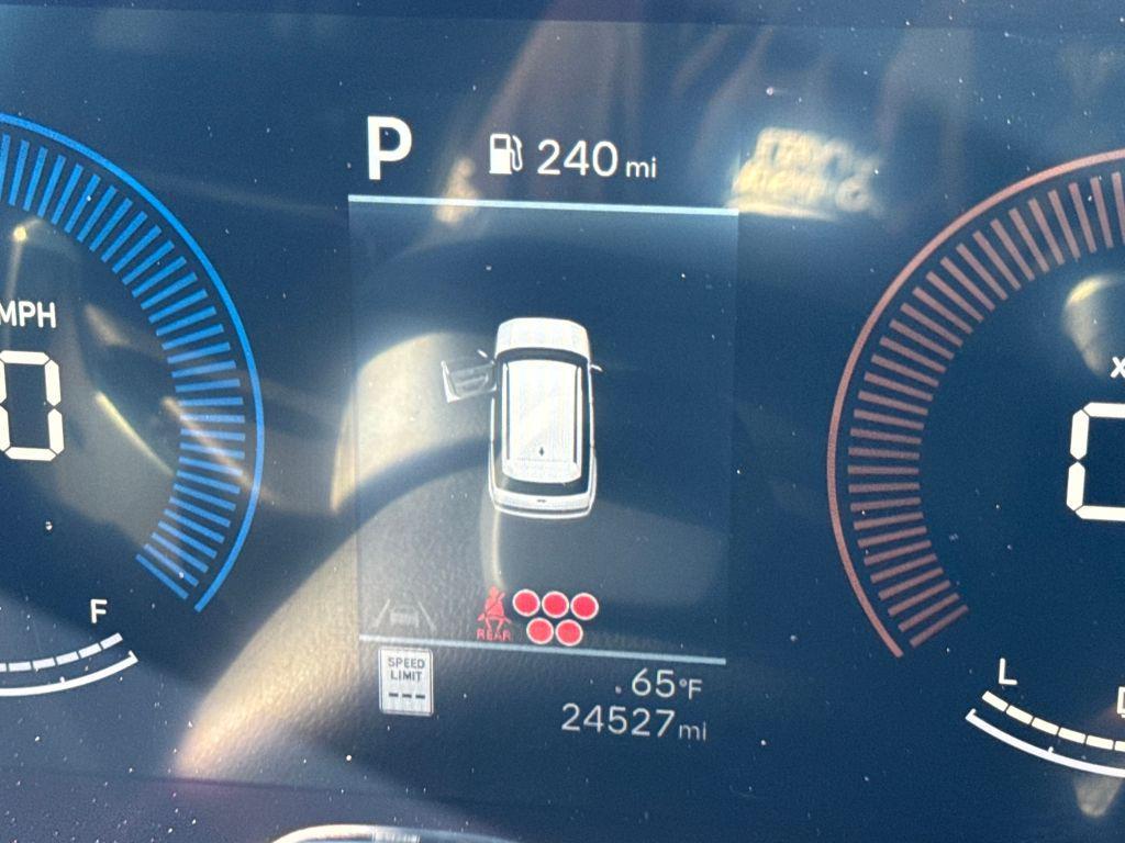 used 2024 Hyundai Santa Fe car, priced at $30,968