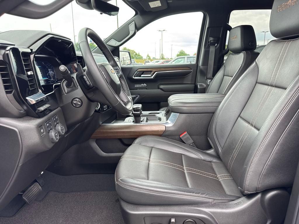 used 2024 Chevrolet Silverado 1500 car, priced at $55,892