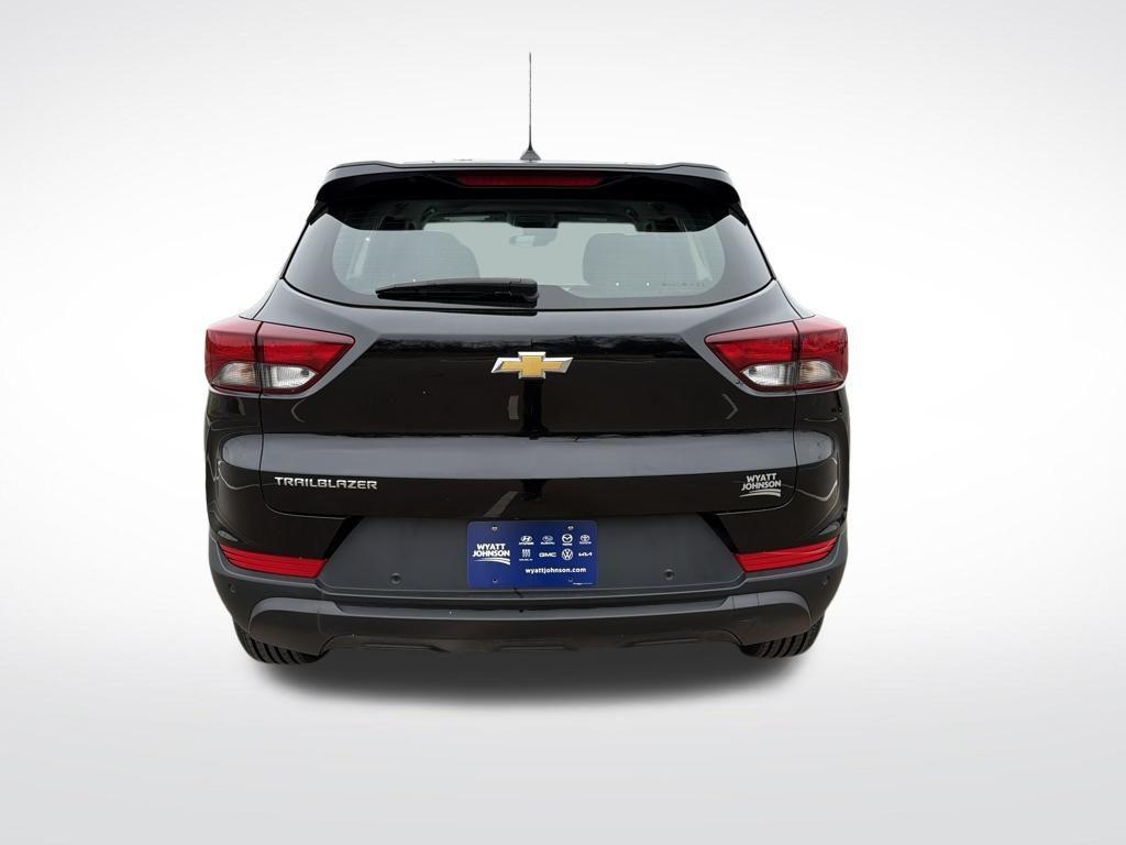 used 2022 Chevrolet TrailBlazer car, priced at $15,757
