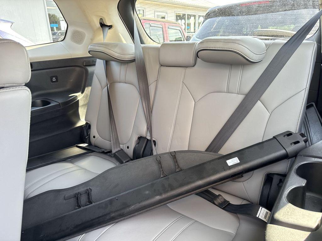 used 2023 Honda Pilot car, priced at $40,988