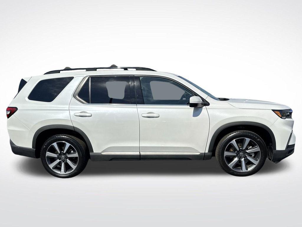 used 2023 Honda Pilot car, priced at $40,988
