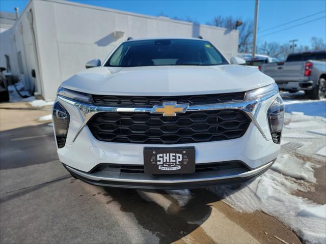 new 2025 Chevrolet Trax car, priced at $24,985