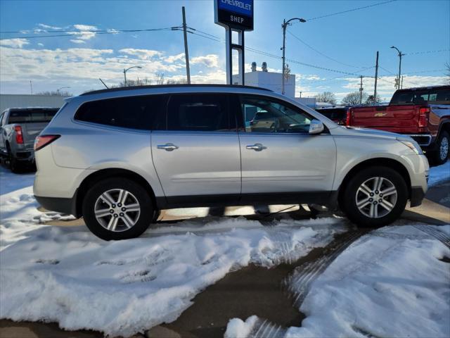 used 2015 Chevrolet Traverse car, priced at $11,995