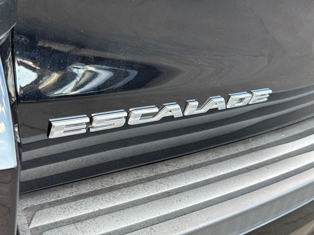 used 2015 Cadillac Escalade car, priced at $23,380