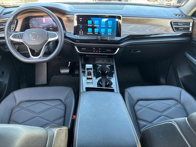 used 2024 Volkswagen Atlas car, priced at $33,816