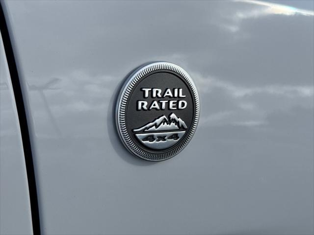 used 2020 Jeep Grand Cherokee car, priced at $26,665
