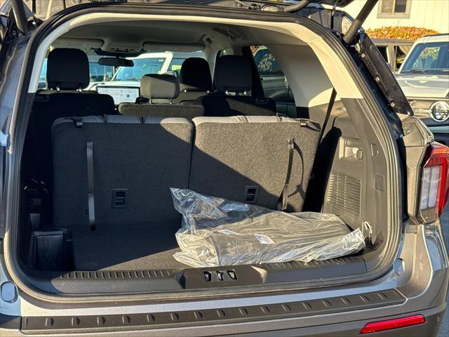 used 2025 Ford Explorer car, priced at $38,990