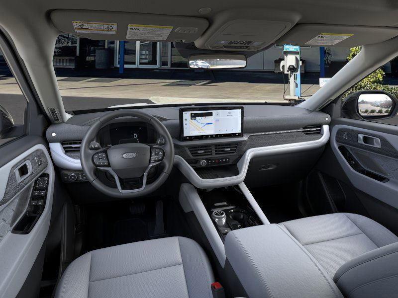 new 2025 Ford Explorer car, priced at $61,095