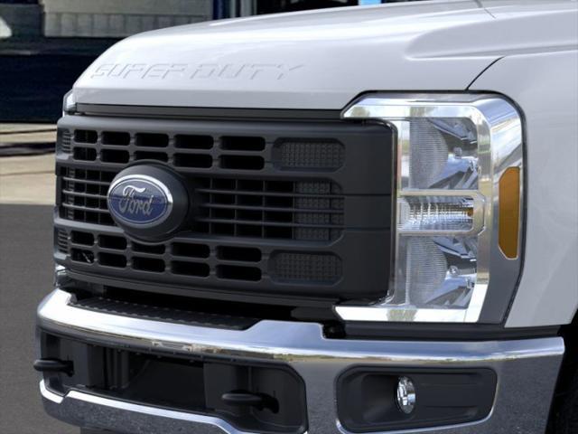new 2025 Ford F-250 car, priced at $56,645