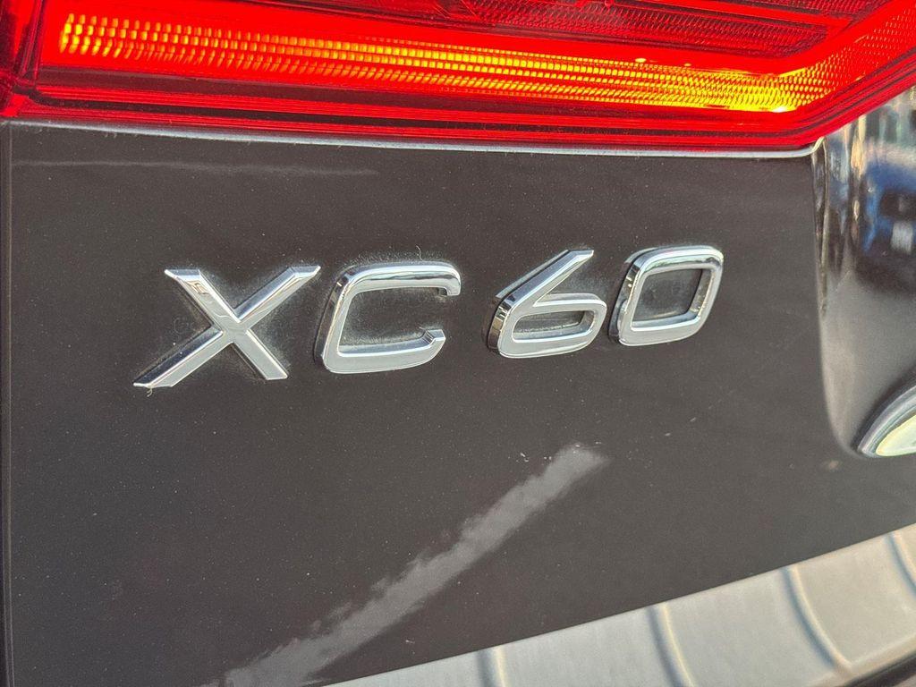 used 2022 Volvo XC60 car, priced at $29,180