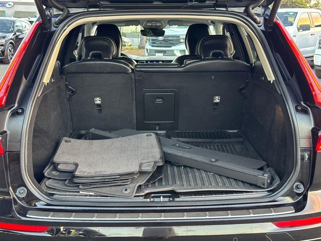 used 2022 Volvo XC60 car, priced at $29,180